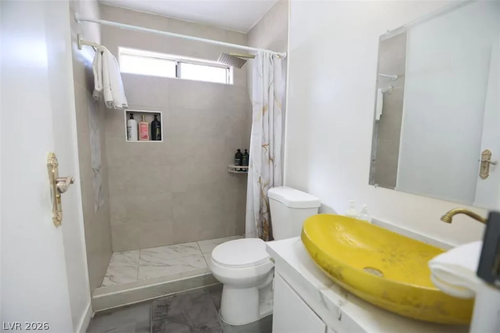 3232 Jericho, Las Vegas, NV 89102