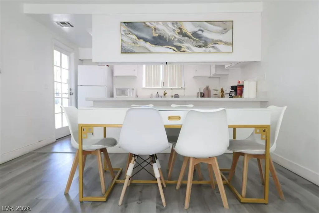 3232 Jericho, Las Vegas, NV 89102