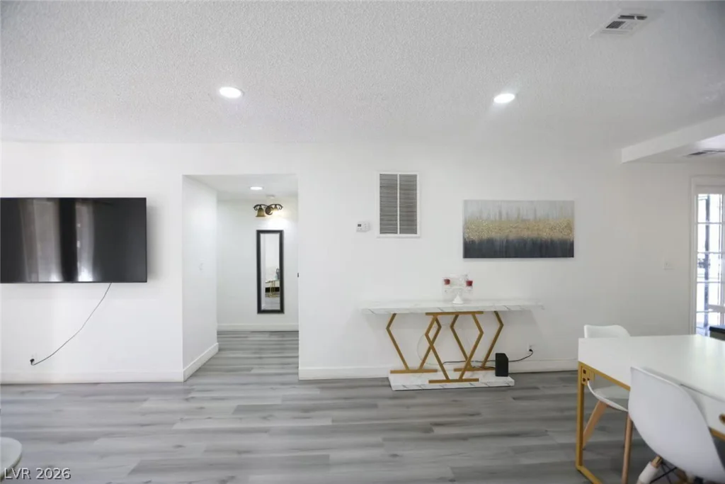 3232 Jericho, Las Vegas, NV 89102