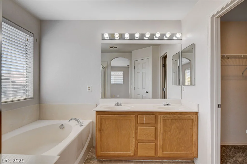 4413 Laguna Garden, Las Vegas, NV 89115