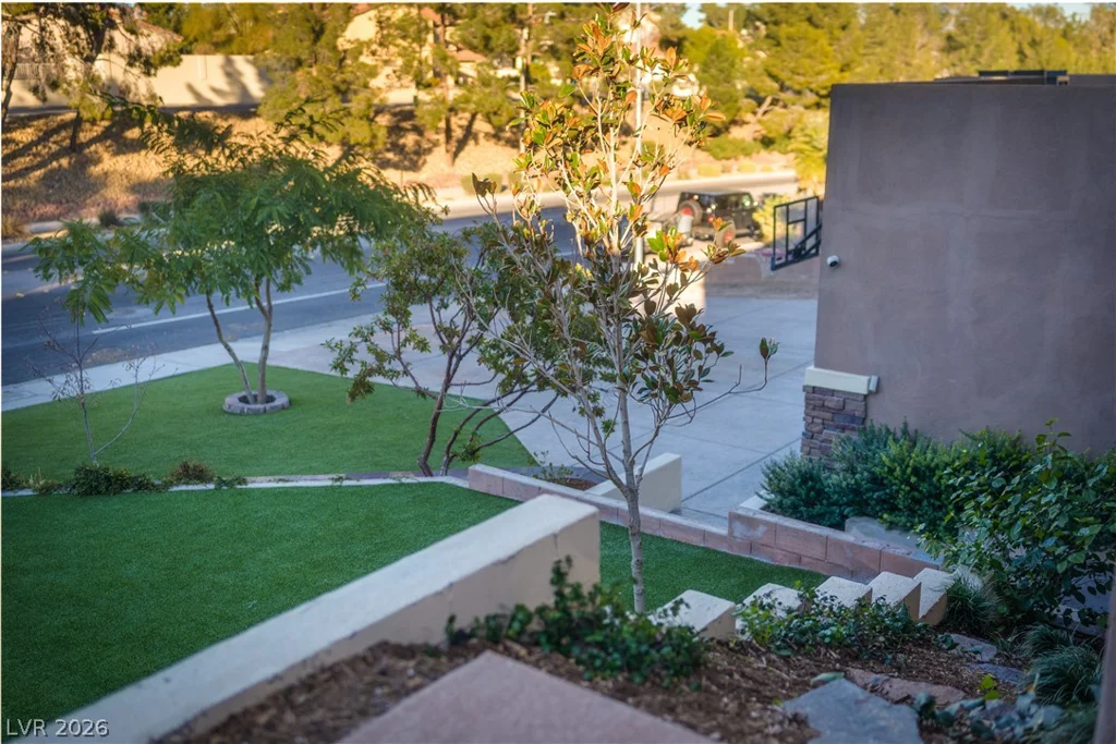 2817 High View, Henderson, NV 89014