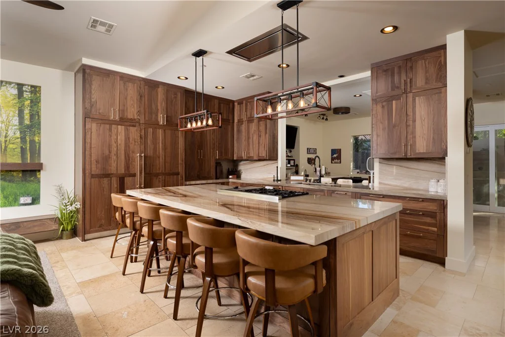 2817 High View, Henderson, NV 89014