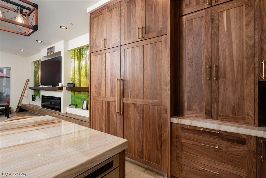 2817 High View, Henderson, NV 89014