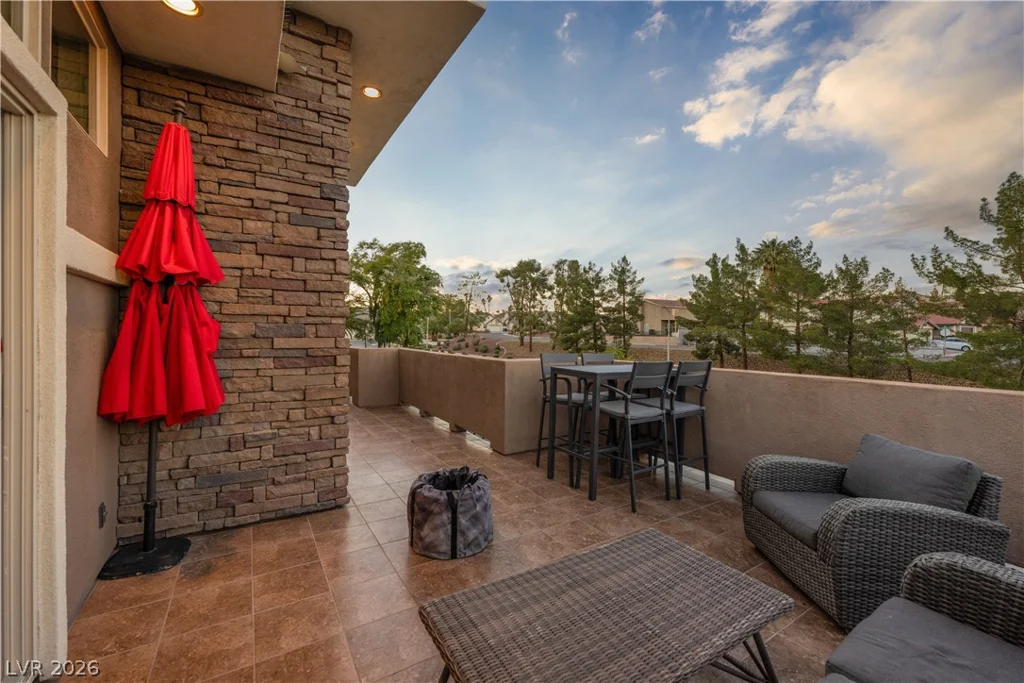 2817 High View, Henderson, NV 89014