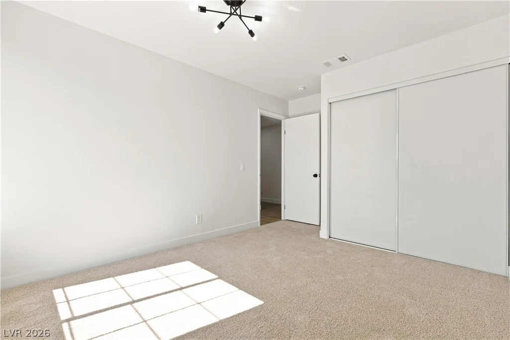 4313 Valley Regents, North Las Vegas, NV 89032