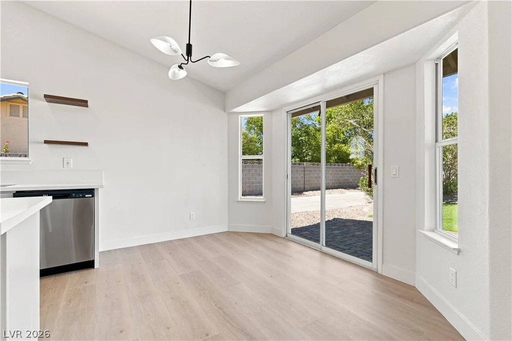 4313 Valley Regents, North Las Vegas, NV 89032