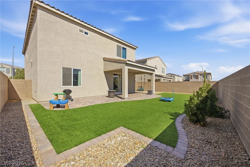 1815 Butterfly Colony, North Las Vegas, NV 89031