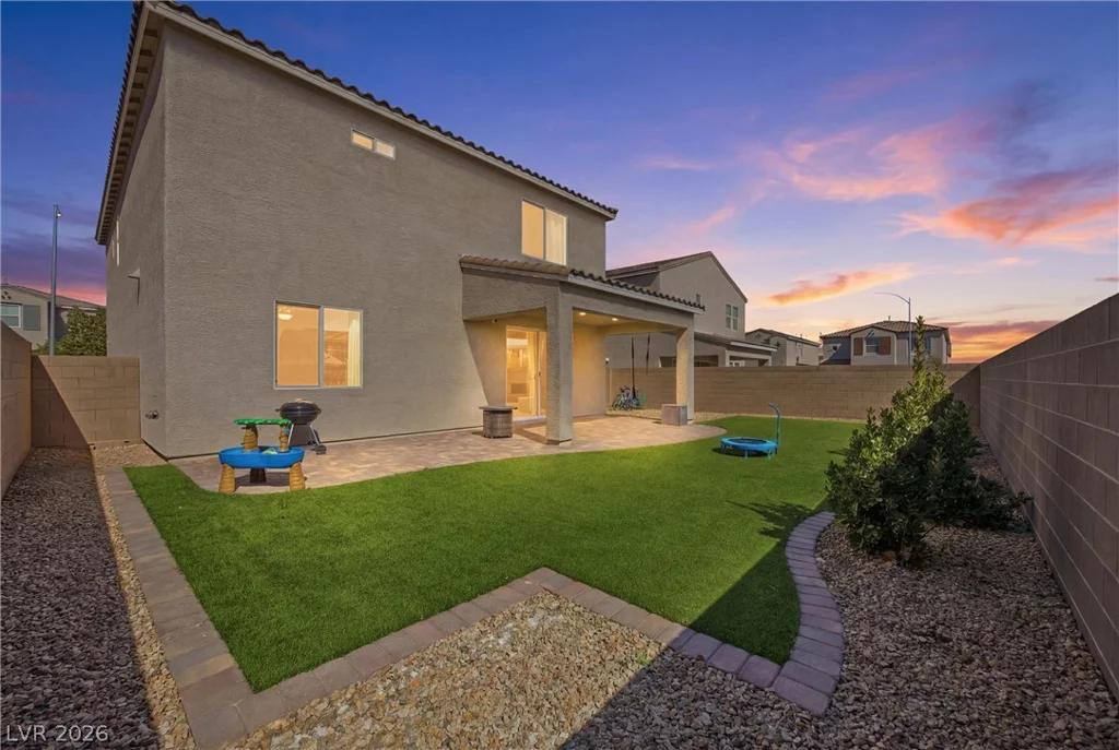 1815 Butterfly Colony, North Las Vegas, NV 89031