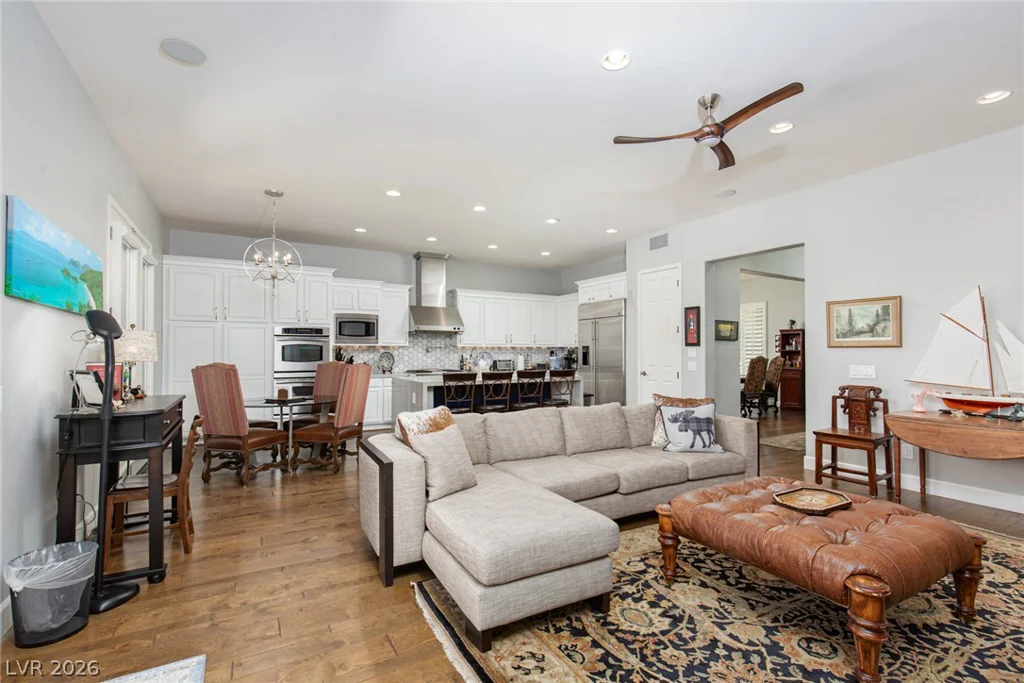 22 Douglas Grove, Henderson, NV 89052