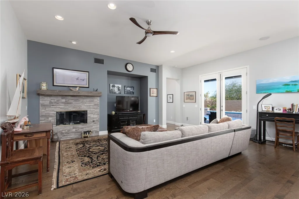 22 Douglas Grove, Henderson, NV 89052