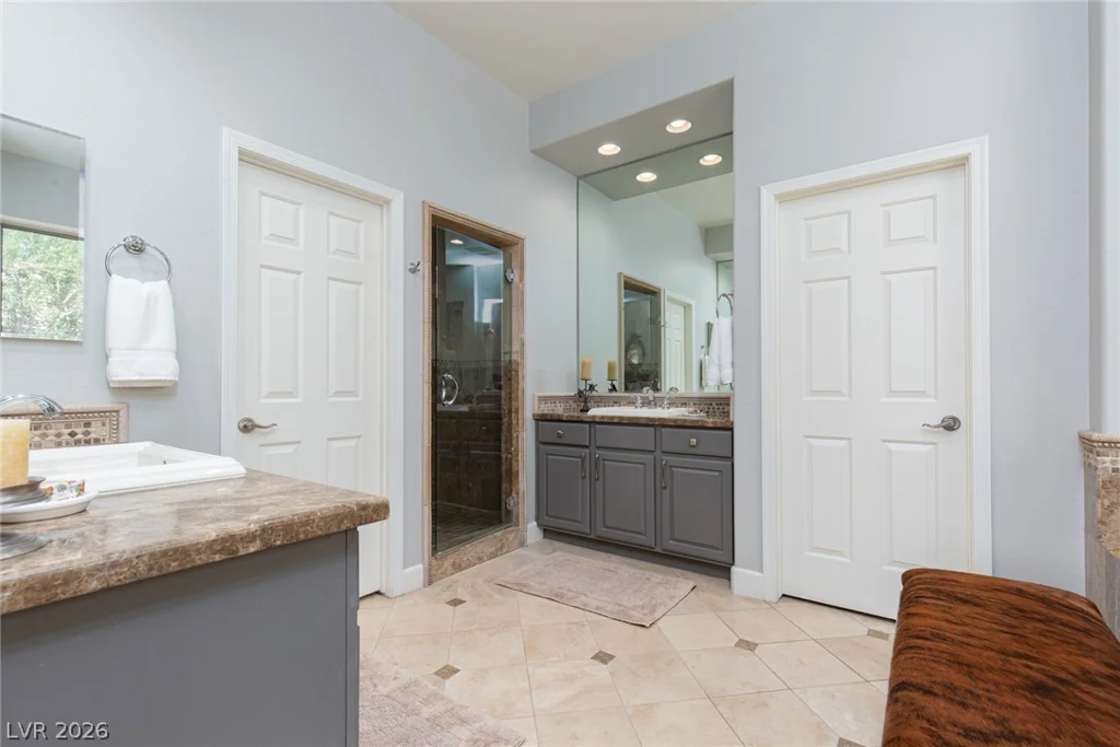 22 Douglas Grove, Henderson, NV 89052