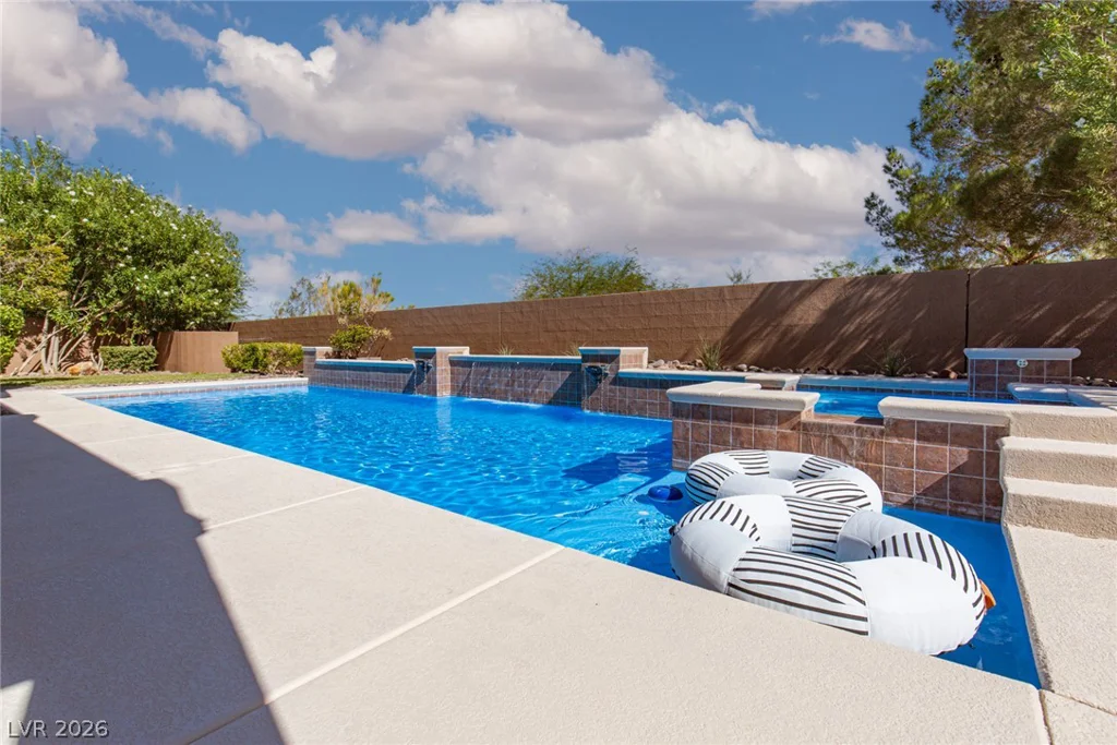 22 Douglas Grove, Henderson, NV 89052