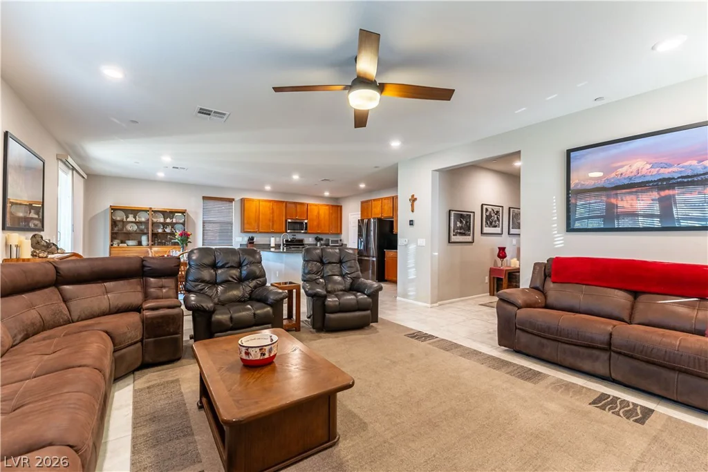 982 Twilight Glow, Henderson, NV 89015
