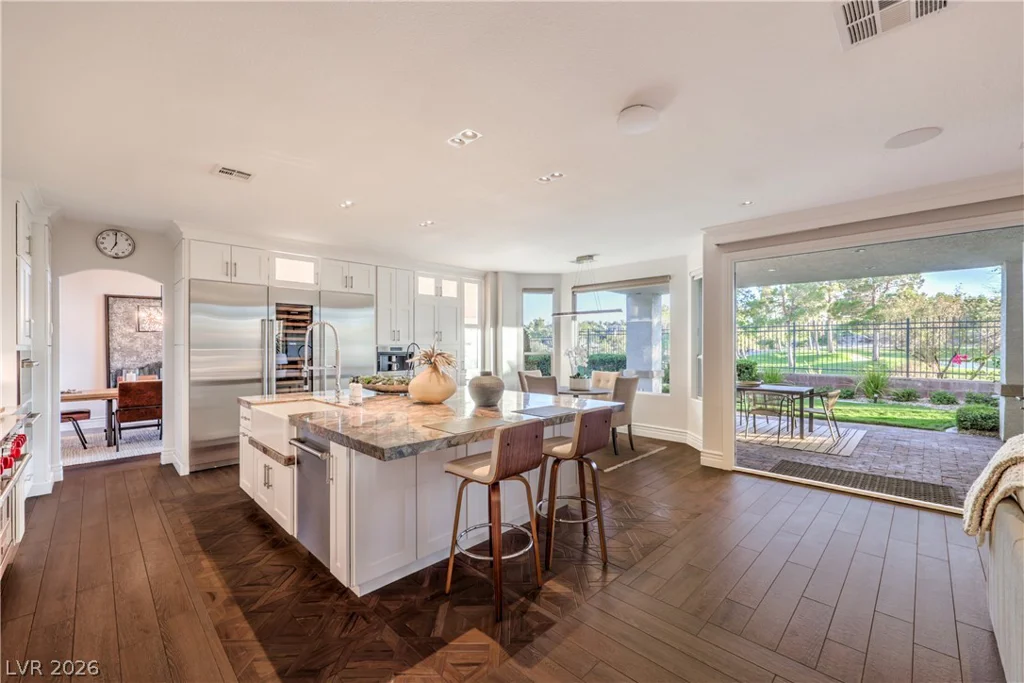 1705 Corta Bella, Las Vegas, NV 89134