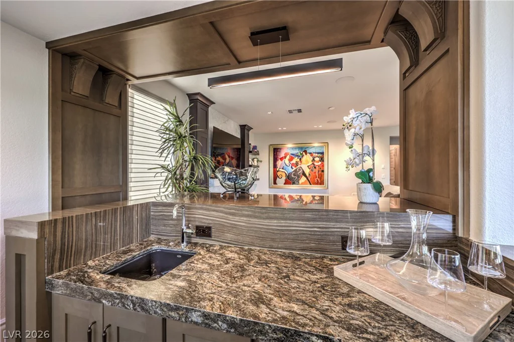 1705 Corta Bella, Las Vegas, NV 89134