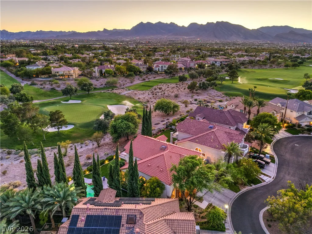 1705 Corta Bella, Las Vegas, NV 89134