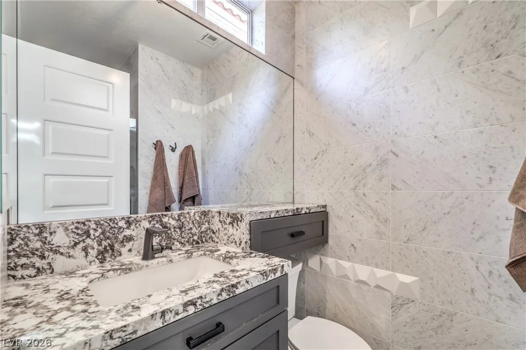 1705 Corta Bella, Las Vegas, NV 89134