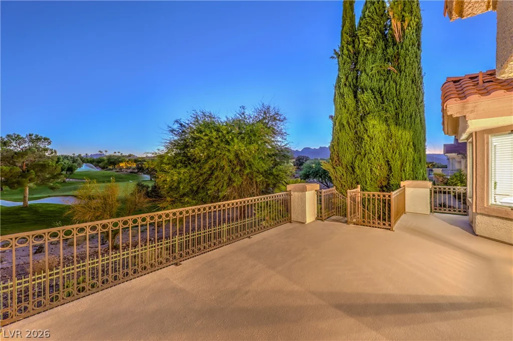 1705 Corta Bella, Las Vegas, NV 89134