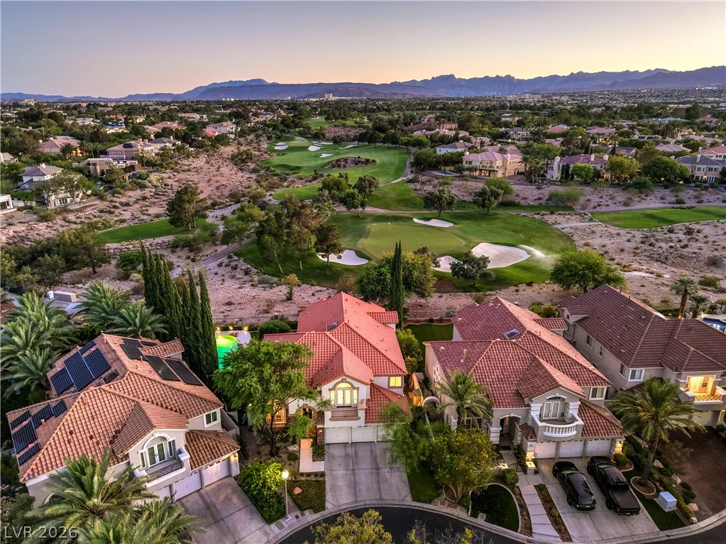 1705 Corta Bella, Las Vegas, NV 89134