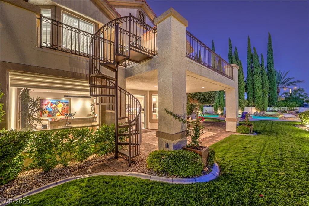 1705 Corta Bella, Las Vegas, NV 89134