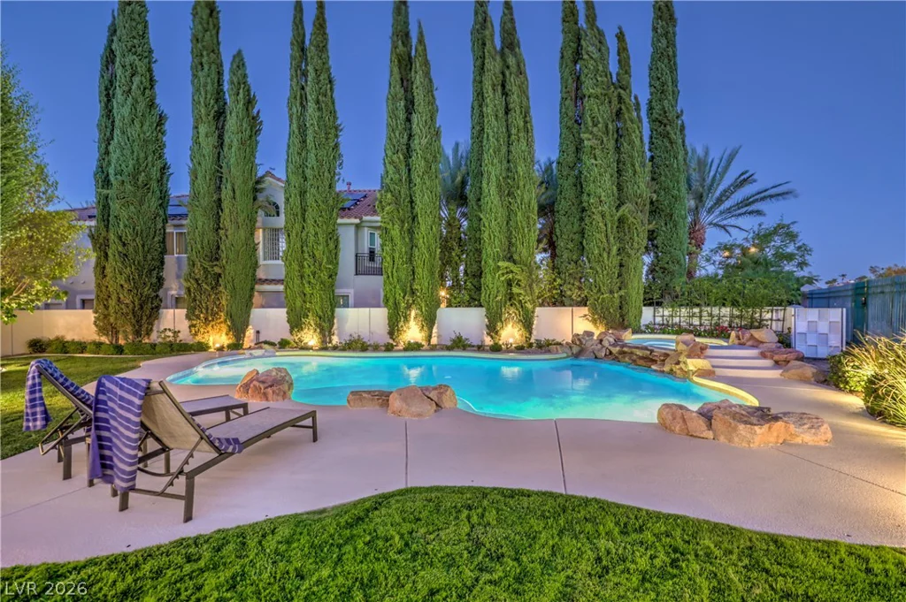 1705 Corta Bella, Las Vegas, NV 89134
