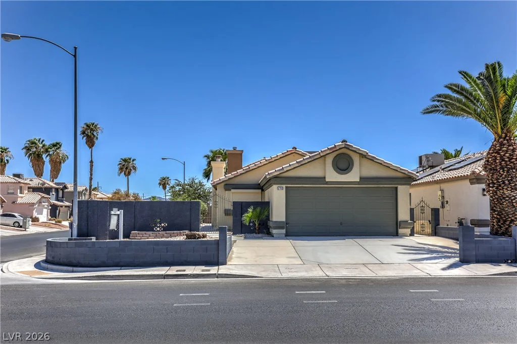 5783 Ballinger, Las Vegas, NV 89142