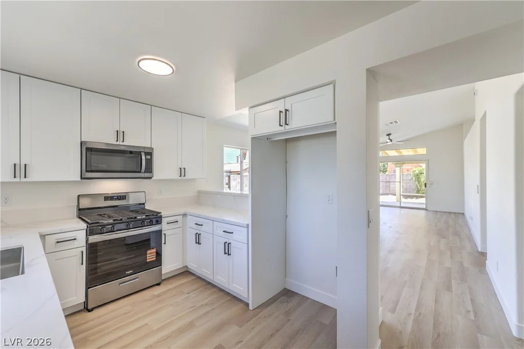 5783 Ballinger, Las Vegas, NV 89142