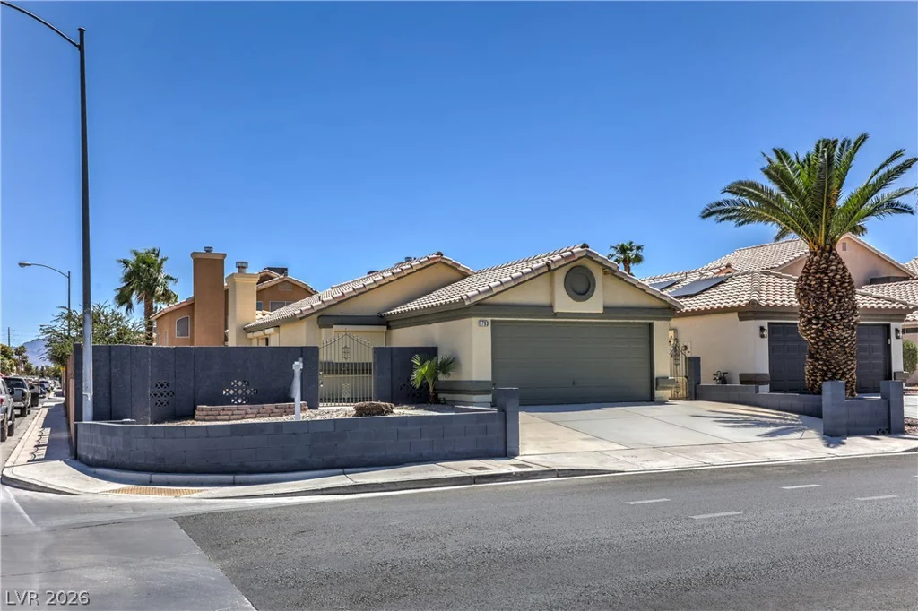 5783 Ballinger, Las Vegas, NV 89142