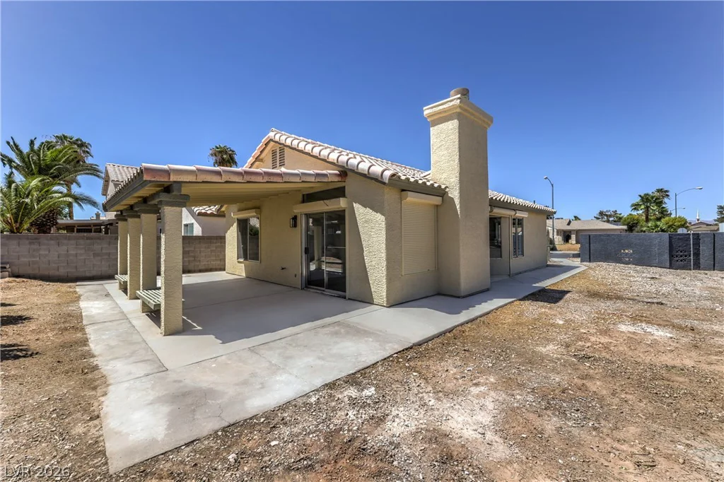 5783 Ballinger, Las Vegas, NV 89142