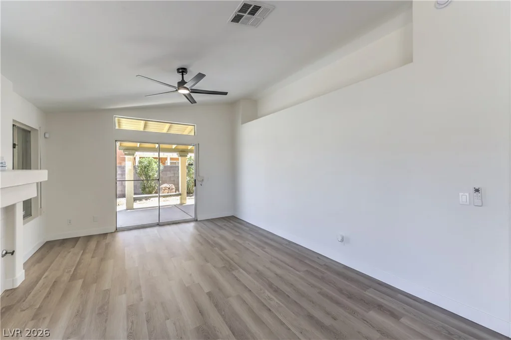 5783 Ballinger, Las Vegas, NV 89142