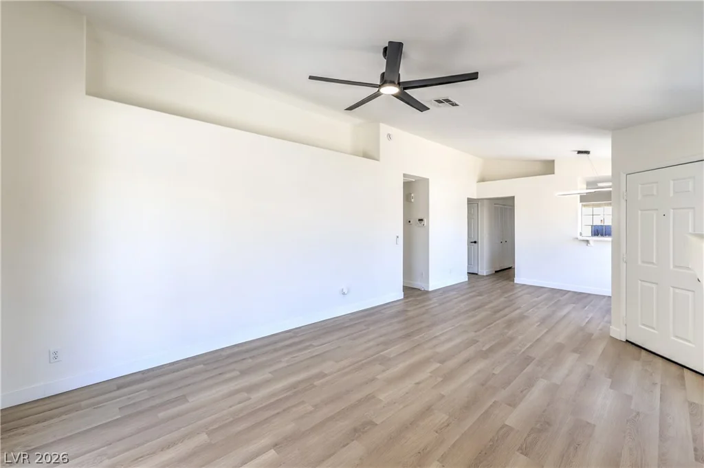 5783 Ballinger, Las Vegas, NV 89142