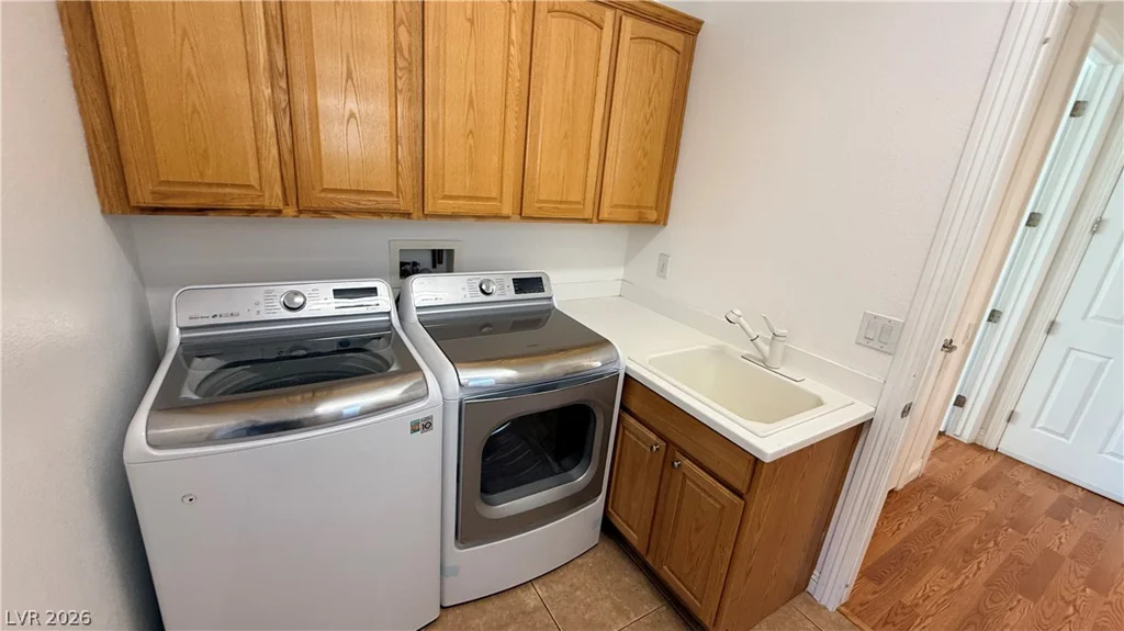 2424 Antrim Irish, Henderson, NV 89044