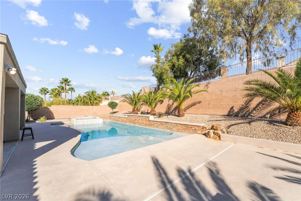 2424 Antrim Irish, Henderson, NV 89044