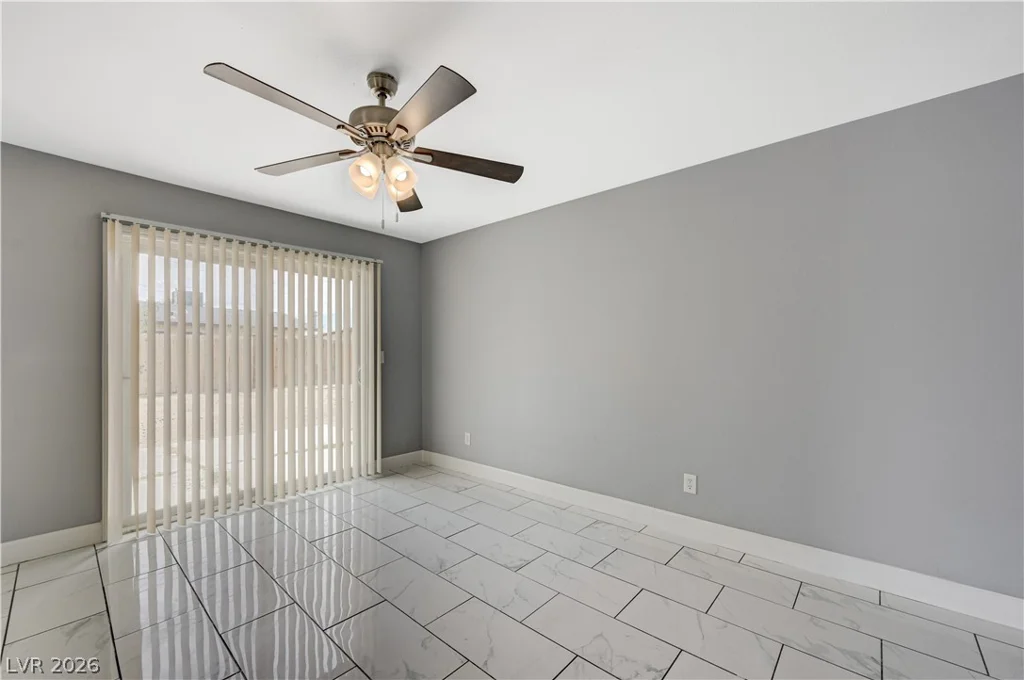 3909 Oakey, Las Vegas, NV 89102