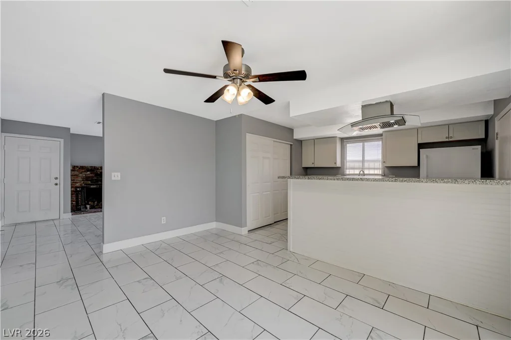 3909 Oakey, Las Vegas, NV 89102
