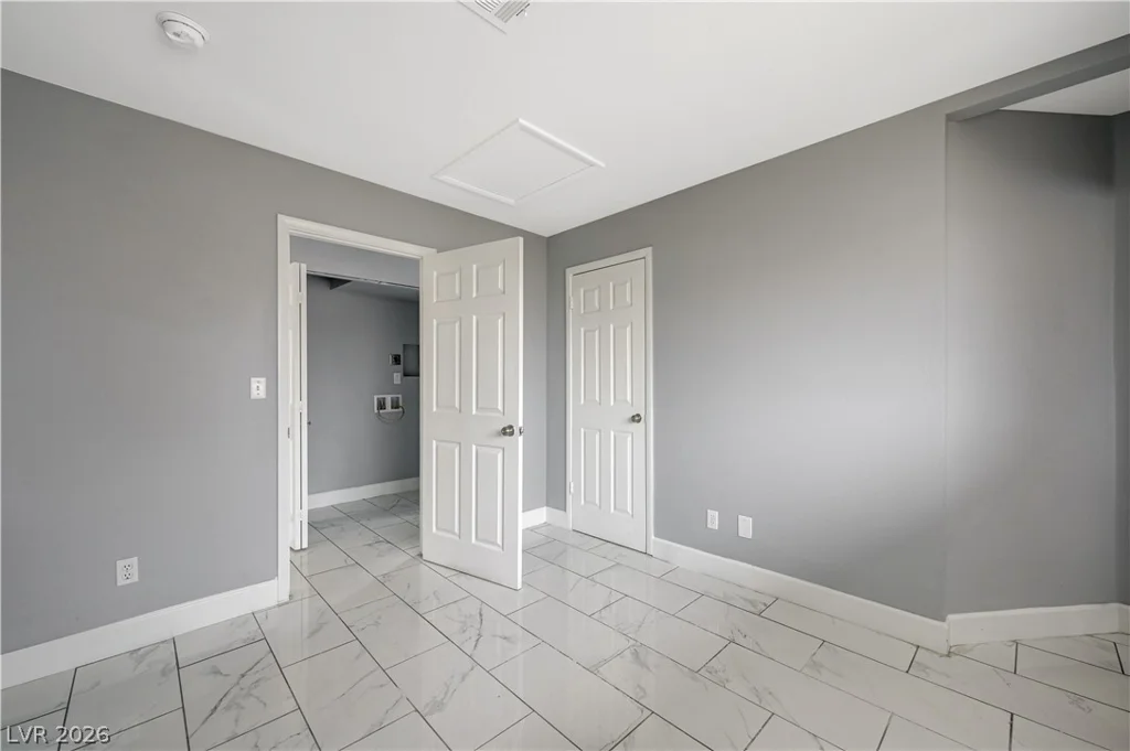 3909 Oakey, Las Vegas, NV 89102