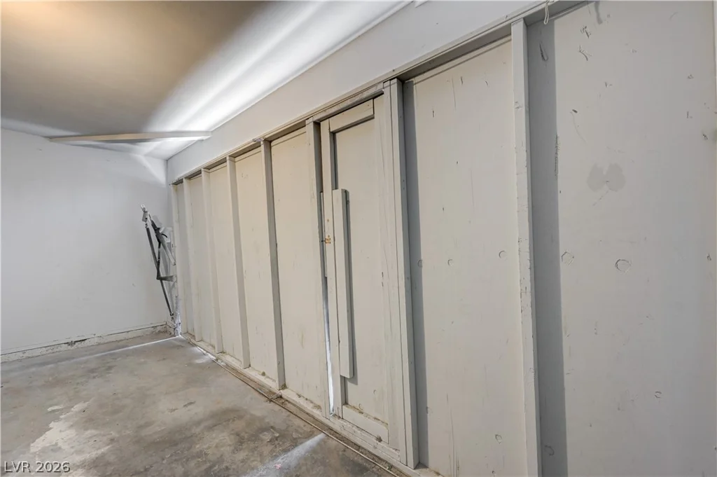 3909 Oakey, Las Vegas, NV 89102