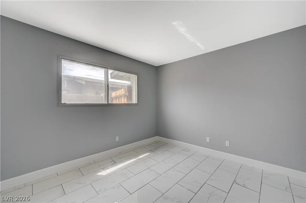 3909 Oakey, Las Vegas, NV 89102