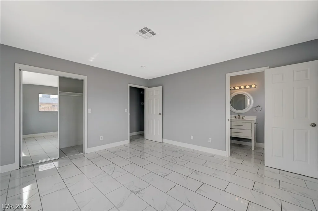 3909 Oakey, Las Vegas, NV 89102