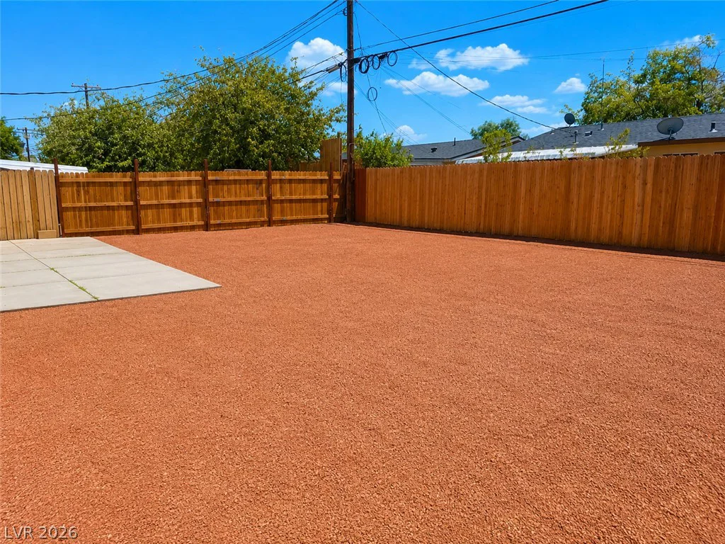 3909 Oakey, Las Vegas, NV 89102
