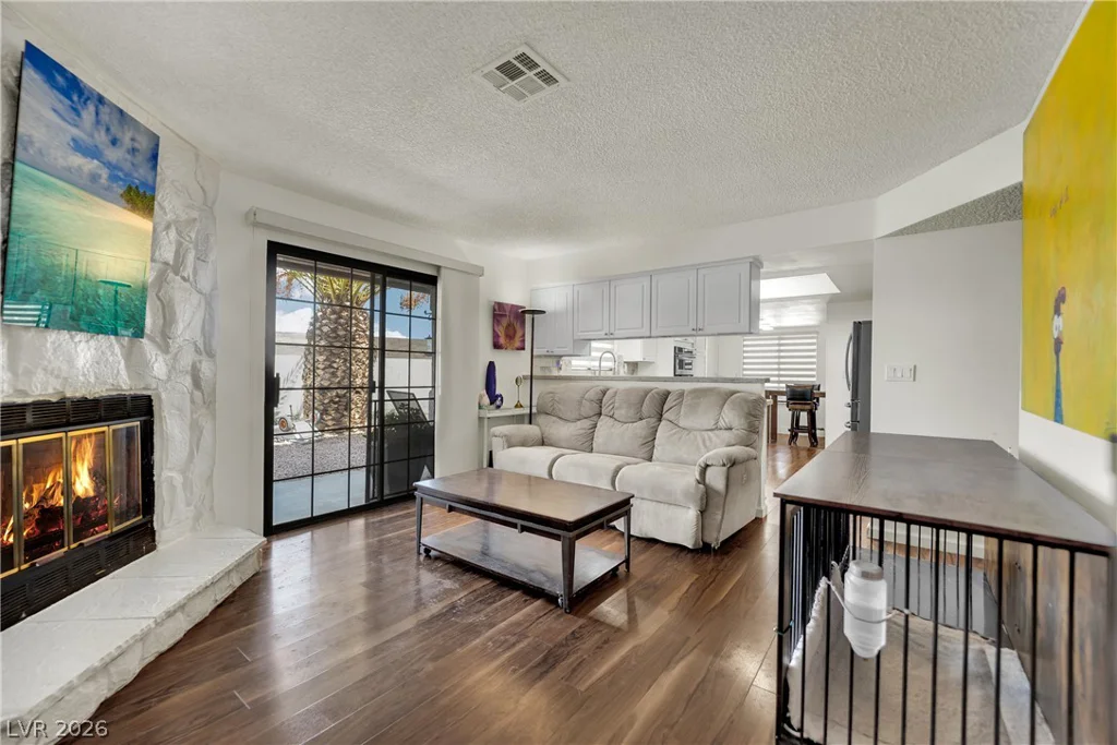6767 Tree Haven, Las Vegas, NV 89146