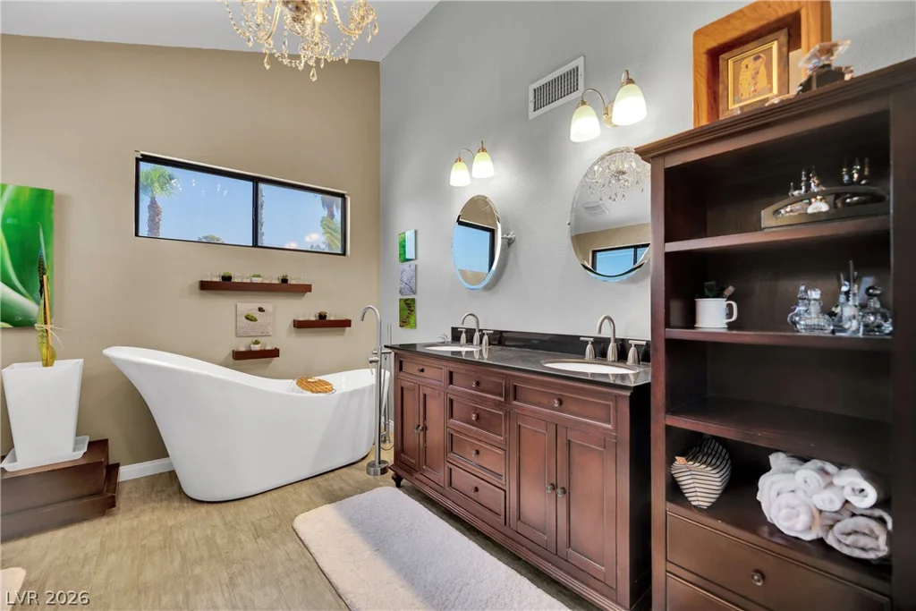 6767 Tree Haven, Las Vegas, NV 89146