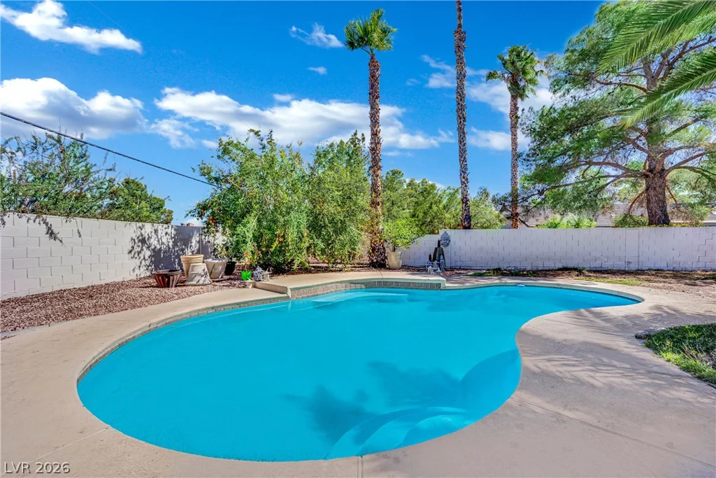6767 Tree Haven, Las Vegas, NV 89146
