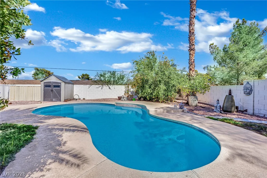 6767 Tree Haven, Las Vegas, NV 89146
