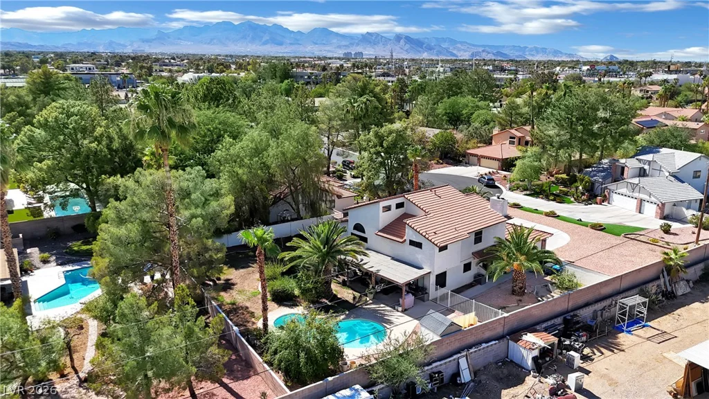 6767 Tree Haven, Las Vegas, NV 89146