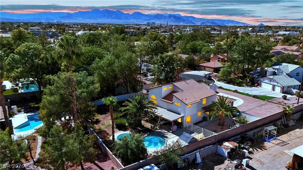 6767 Tree Haven, Las Vegas, NV 89146