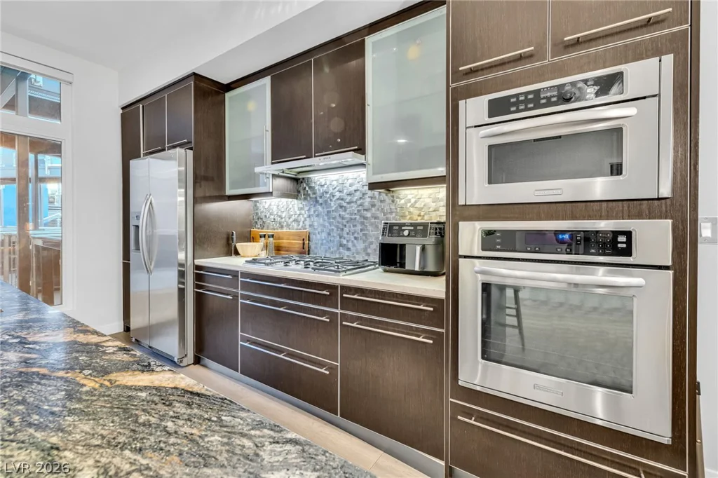 8925 Flamingo, Las Vegas, NV 89147