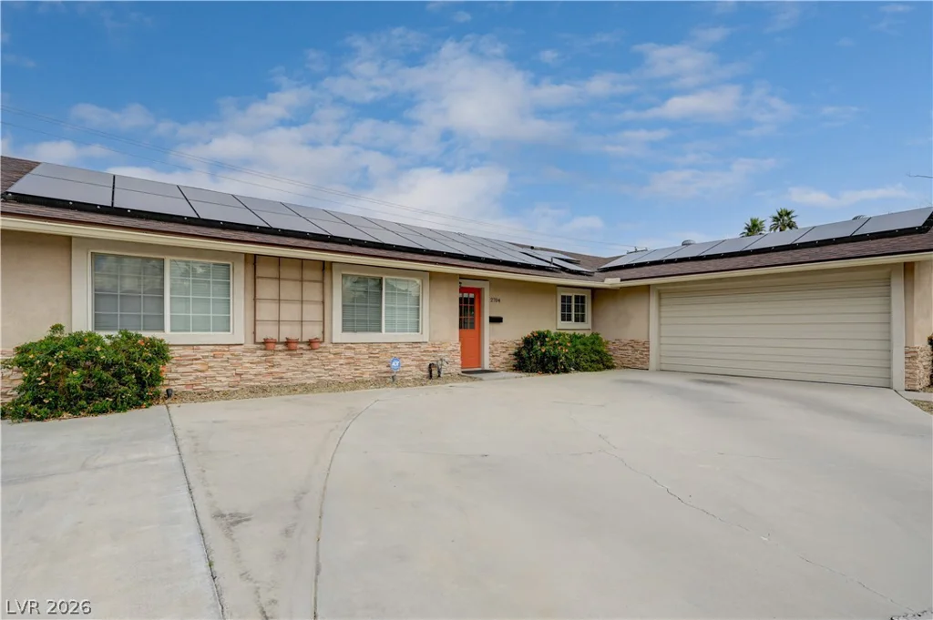 2704 Oakey, Las Vegas, NV 89102