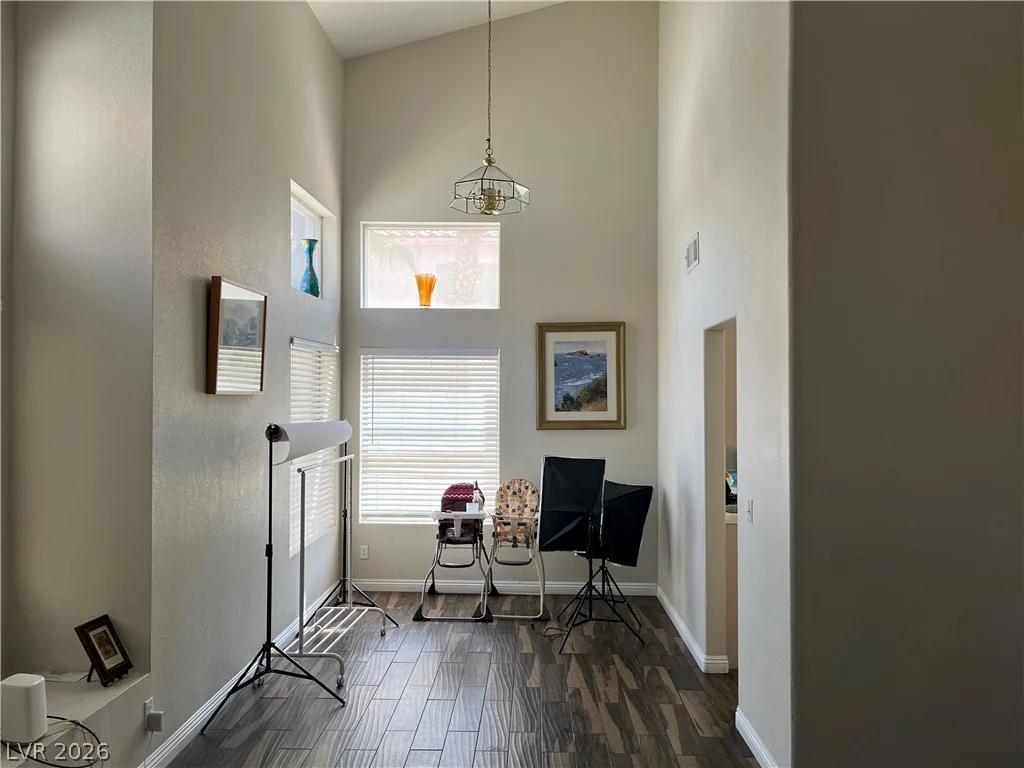 5028 Jacarilla, North Las Vegas, NV 89031