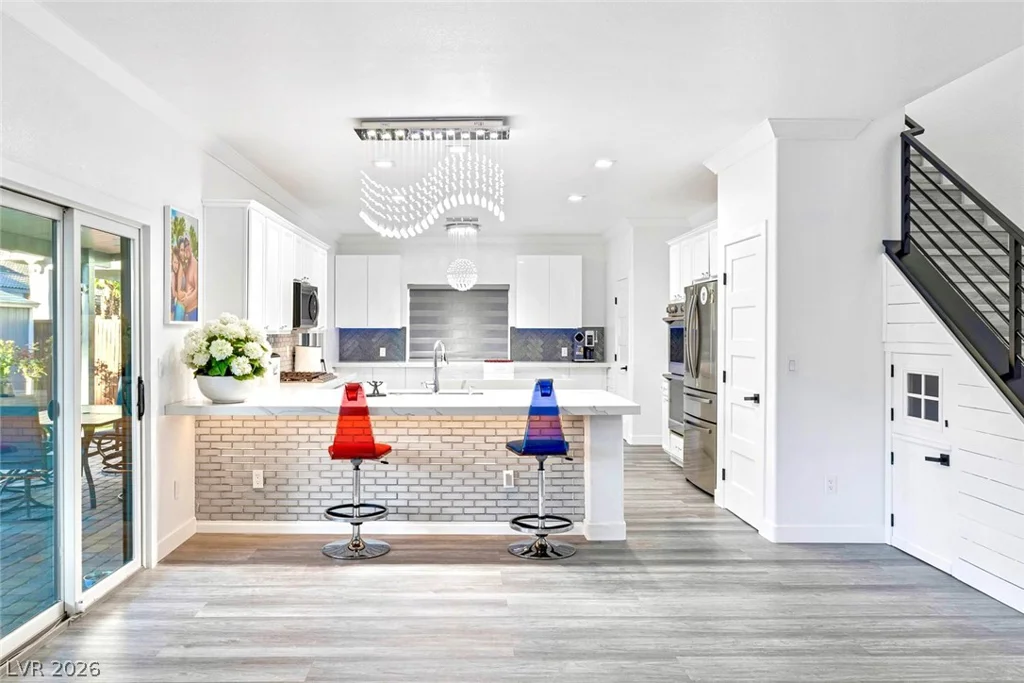5456 Digne, Las Vegas, NV 89141